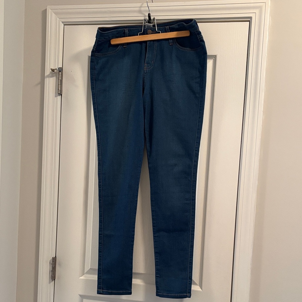 Fashion Nova Dark Blue Skinny Jeans